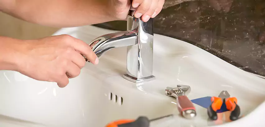 Bathtub Faucet Replacement in Irving