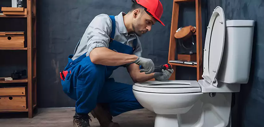 Commode Repair in Irving, TX